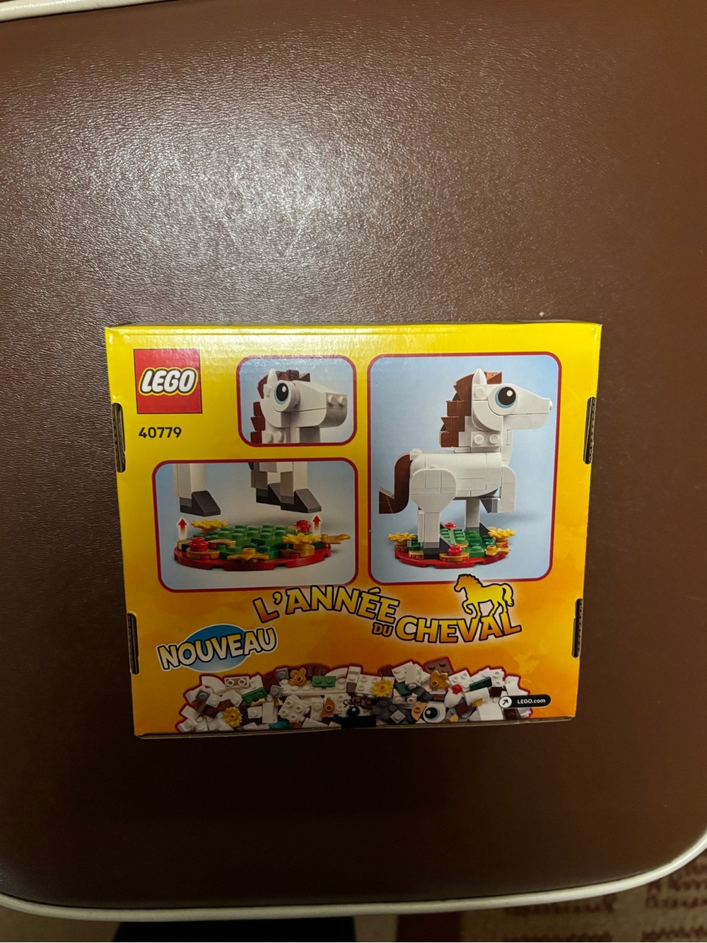 LEGO White and Brown Year of the Horse Building Set BRAND NEW - Picture 2 of 5